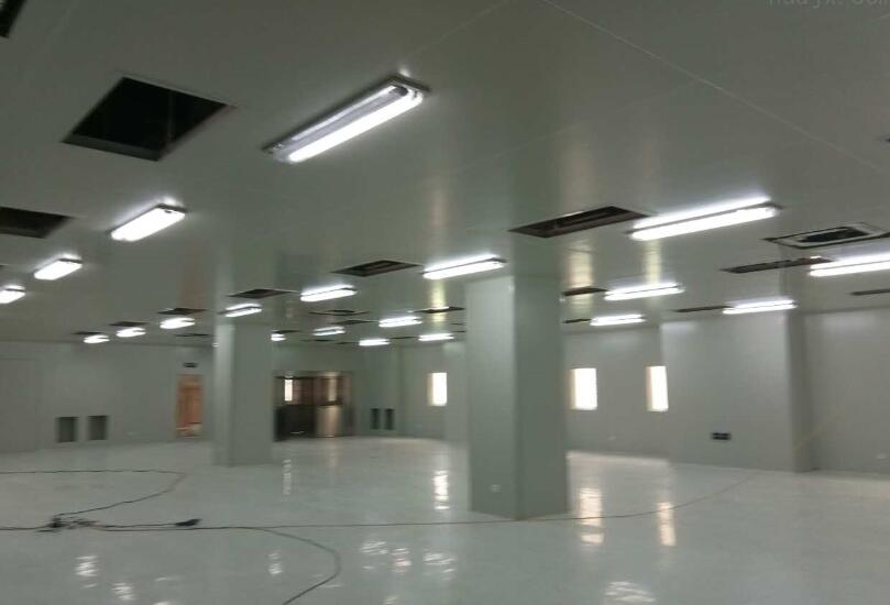 東莞食品廠車(chē)間：彩鋼板應(yīng)該怎么安裝