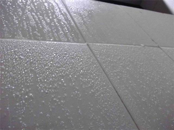 新房墻面受潮的原因 新房墻面受潮的原因